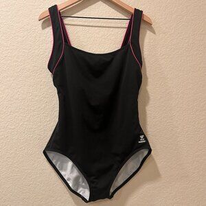 TYR Women's Square Neck Control Fit One Piece Swimsuit Black Pink Size 16